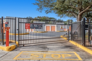 Public Storage - Fern Park - 7190 S US Highway 17/92 - Photo 4