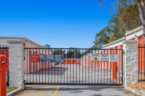 Public Storage - Oviedo - 1400 Alafaya Trail - Photo 4