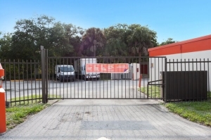Public Storage - Vero Beach - 155 South US Highway 1 - Photo 4