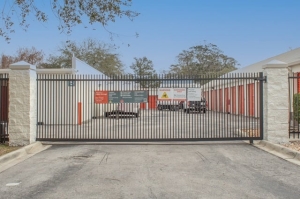 Public Storage - Daytona Beach - 1144 Beville Road - Photo 4