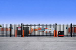 Public Storage - Hialeah - 6800 W 4th Ave - Photo 4