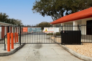 Public Storage - Tampa - 8324 Gunn Hwy - Photo 4