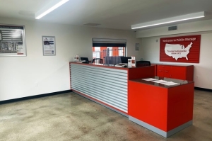 Public Storage - Orlando - 4729 S Orange Blossom Trail