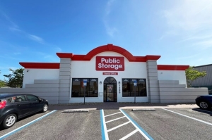 Public Storage - Jacksonville Beach - 1200 Shetter Ave - Photo 1