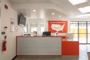 Public Storage - Winter Springs - 5215 Red Bug Lake Road - Photo 3