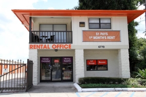 Public Storage - Orlando - 6770 Silver Star Rd