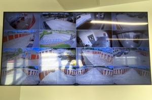 Public Storage - Orlando - 6770 Silver Star Rd - Photo 4