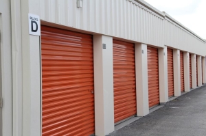 Public Storage - Orlando - 2308 N John Young Pkwy - Photo 2