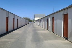 Public Storage - San Antonio - 4910 S Zarzamora Street - Photo 2