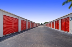 Public Storage - Lakewood Ranch - 7000 Professional Pkwy E - Photo 2