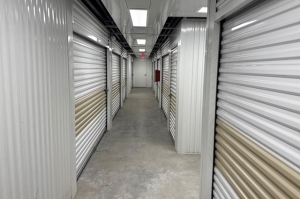 Public Storage - Kissimmee - 951 S John Young Pkwy - Photo 2