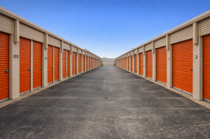 Public Storage - Austin - 8128 N Lamar Blvd - Photo 2