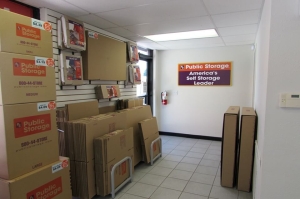 Public Storage - Tampa - 8003 N Dale Mabry Hwy - Photo 3
