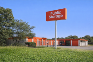 Public Storage - Austin - 5016 E Ben White Blvd - Photo 1