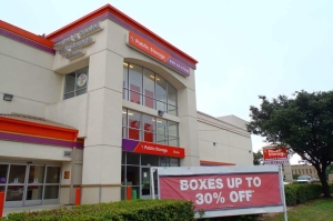 Public Storage - San Antonio - 8630 Broadway Street - Photo 1