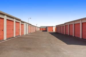 Public Storage - Lewisville - 690 E State Highway 121 - Photo 2