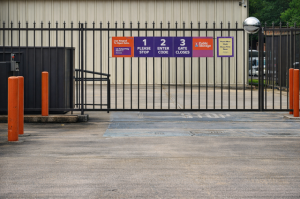 Public Storage - Webster - 15114 Highway 3 - Photo 4