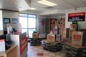 Public Storage - Richland Hills - 7601 Airport Fwy - Photo 3