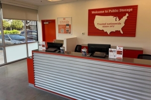 Public Storage - Houston - 1165 North Loop West - Photo 3