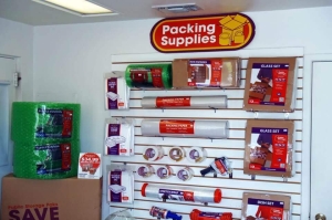 Public Storage - San Antonio - 555 W Sunset Road - Photo 3