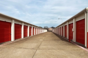 Public Storage - Pantego - 3521 W Pioneer Parkway Ste A - Photo 2