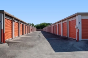 Public Storage - Houston - 12670 Veterans Memorial Drive - Photo 2