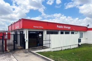 Public Storage - Houston - 12335 Bellaire Blvd - Photo 1