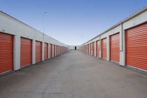 Public Storage - Fort Worth - 1048 E Seminary Drive - Photo 2