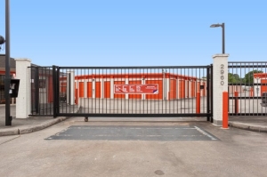 Public Storage - Houston - 2960 FM 1960 Road E - Photo 4