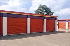 Public Storage - Arlington - 100 N Collins #101 - Photo 2