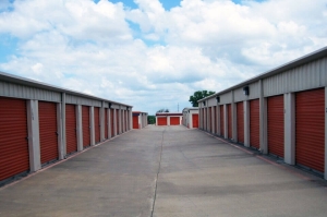 Public Storage - Fort Worth - 6899 Granbury Road - Photo 2