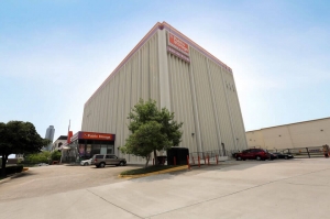 Public Storage - Houston - 5615 Westheimer Rd Picture of Public Storage - Houston - 5615 Westheimer Rd