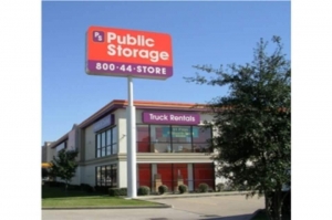Public Storage - Houston - 7715 Katy Freeway Picture of Public Storage - Houston - 7715 Katy Freeway