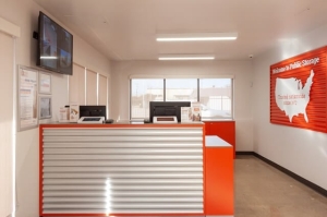 Public Storage - Dallas - 2861 Walnut Hill Lane - Photo 3