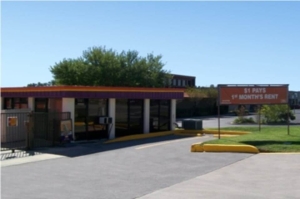 Public Storage - San Antonio - 12710 Nacogdoches Road - Photo 1