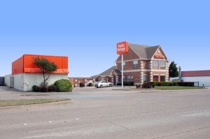 Public Storage - Duncanville - 1212 N Duncanville Rd - Photo 1