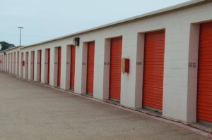 Public Storage - Duncanville - 732 South Cedar Ridge Drive - Photo 2
