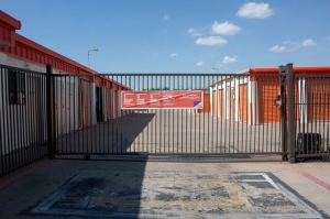 Public Storage - Fort Worth - 5204 McCart Ave - Photo 4