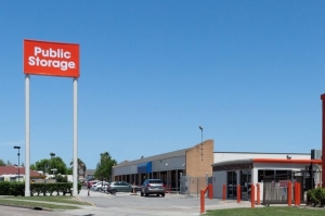 Public Storage - Houston - 6615 S Gessner Drive - Photo 1