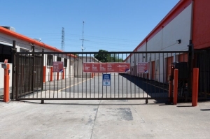 Public Storage - Houston - 6615 S Gessner Drive - Photo 4
