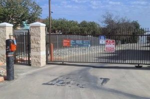 Public Storage - San Antonio - 8726 Fredericksburg Road - Photo 4