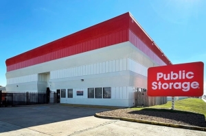 Public Storage - Houston - 6456 Highway 6 North - Photo 1