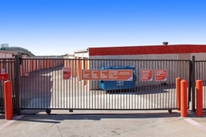 Public Storage - Fort Worth - 4750 Hemphill Street - Photo 4
