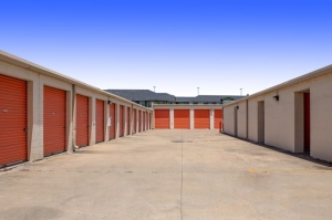 Public Storage - Austin - 12915 Research Blvd - Photo 2