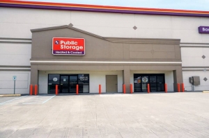 Public Storage - Houston - 10801 Katy Freeway Picture of Public Storage - Houston - 10801 Katy Freeway