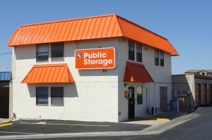 Public Storage - Universal City - 31 Meadowland - Photo 1