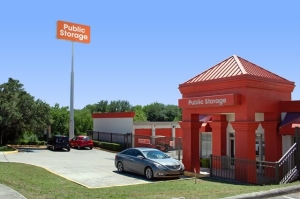 Public Storage - San Antonio - 16639 San Pedro Ave - Photo 1