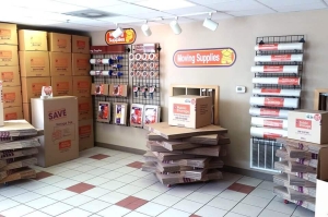 Public Storage - Austin - 2121 South IH-35 - Photo 3