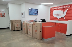 Public Storage - Dallas - 2420 N Haskell Ave - Photo 3