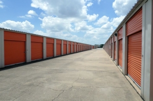 Public Storage - Houston - 5825 Barker Cypress - Photo 2